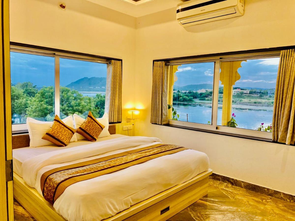 Jaydurg, A Lakehead Property At Pichola Lake By An Hotels Удайпур Экстерьер фото