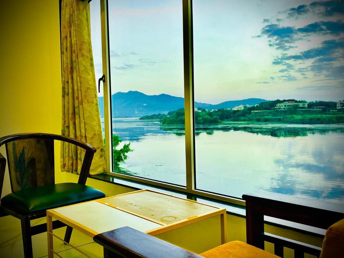 Jaydurg, A Lakehead Property At Pichola Lake By An Hotels Удайпур Экстерьер фото